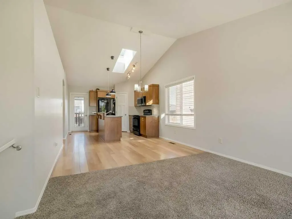 167 Blackwolf Way N Lethbridge AB T1H 6Z7