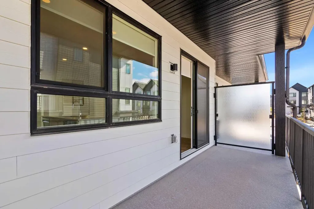 132 Quesnay Wood Link SW Calgary AB T3E 8H6