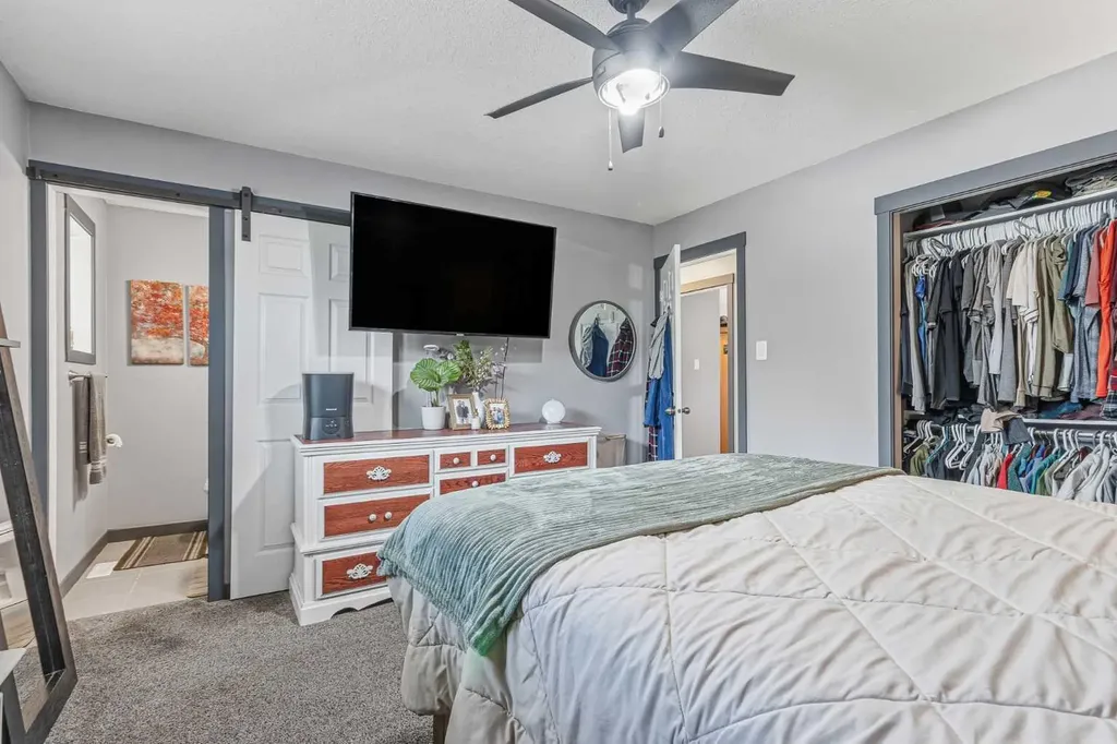 207 7 Avenue Paradise Hill SK S0M 2G0