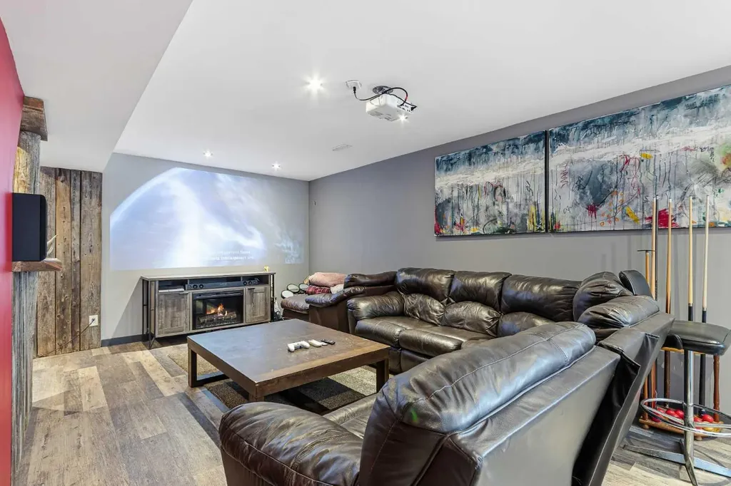 207 7 Avenue Paradise Hill SK S0M 2G0
