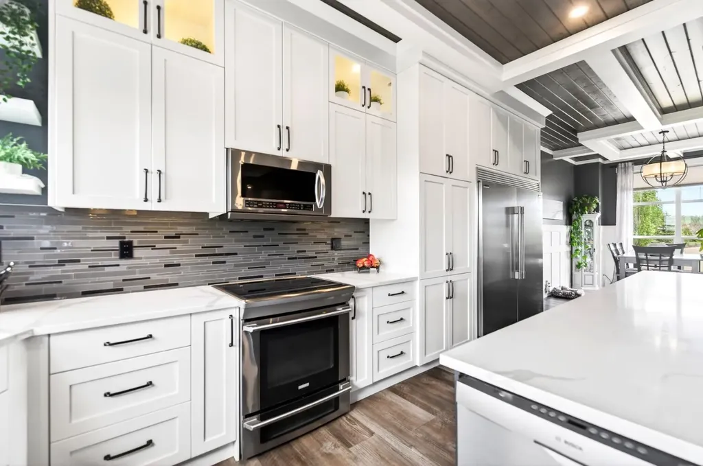 27240 392 Township Rural Red Deer County AB T4S1X5