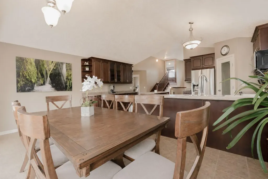 9211 102 Avenue Sexsmith AB T0H 3C0