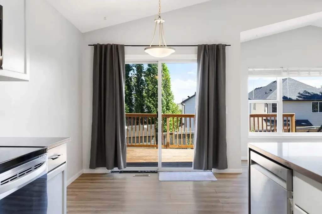 116 Sage Valley Drive NW Calgary AB T3R0C8