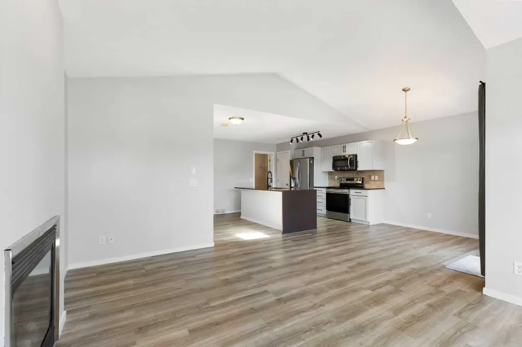 116 Sage Valley Drive NW Calgary AB T3R0C8