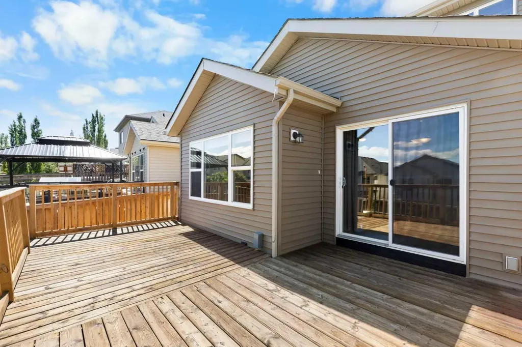 116 Sage Valley Drive NW Calgary AB T3R0C8