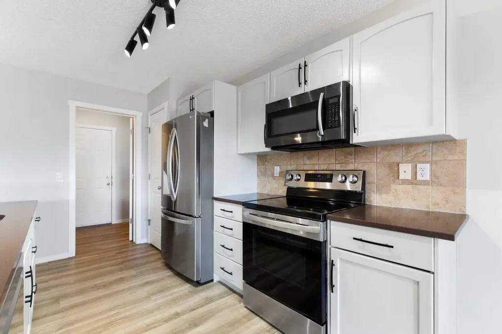 116 Sage Valley Drive NW Calgary AB T3R0C8