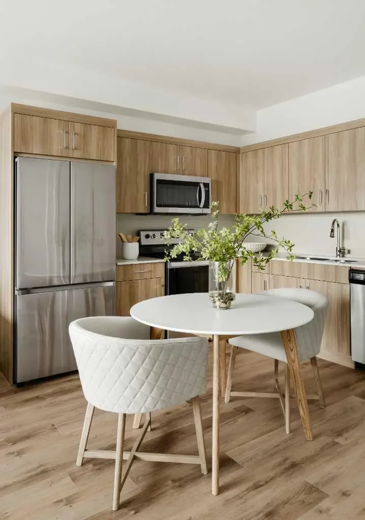 14910 1 Street NW Calgary AB T2C 3G3