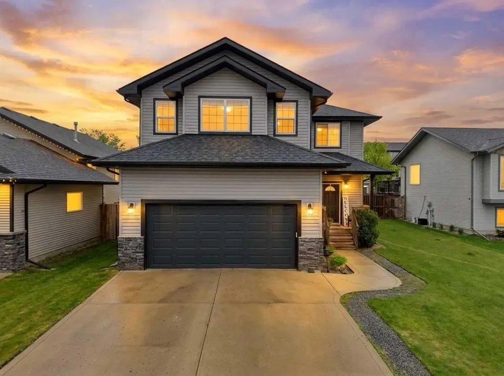 9 Lincoln Street Sylvan Lake AB T4S2R1