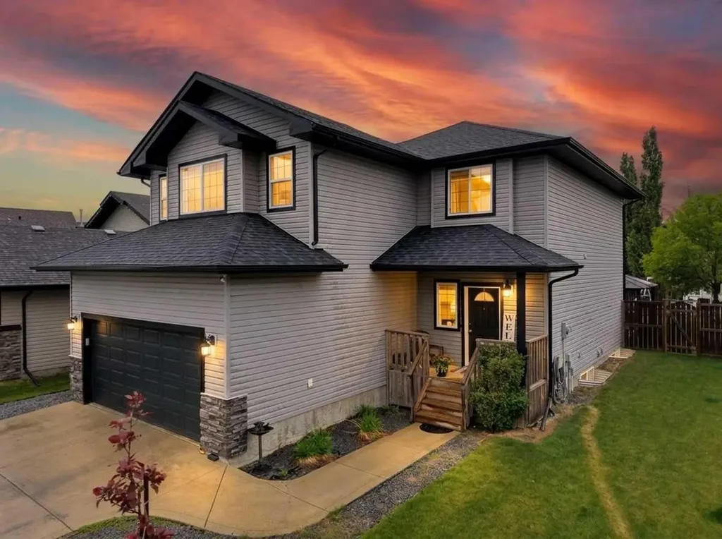 9 Lincoln Street Sylvan Lake AB T4S2R1
