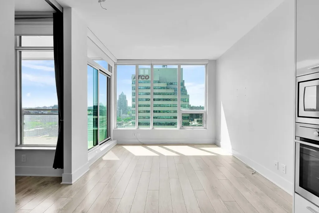 901 10 Avenue SW Calgary AB T2R0B5