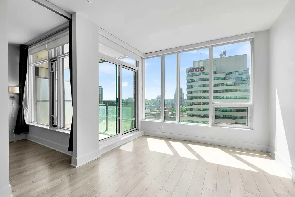 901 10 Avenue SW Calgary AB T2R0B5