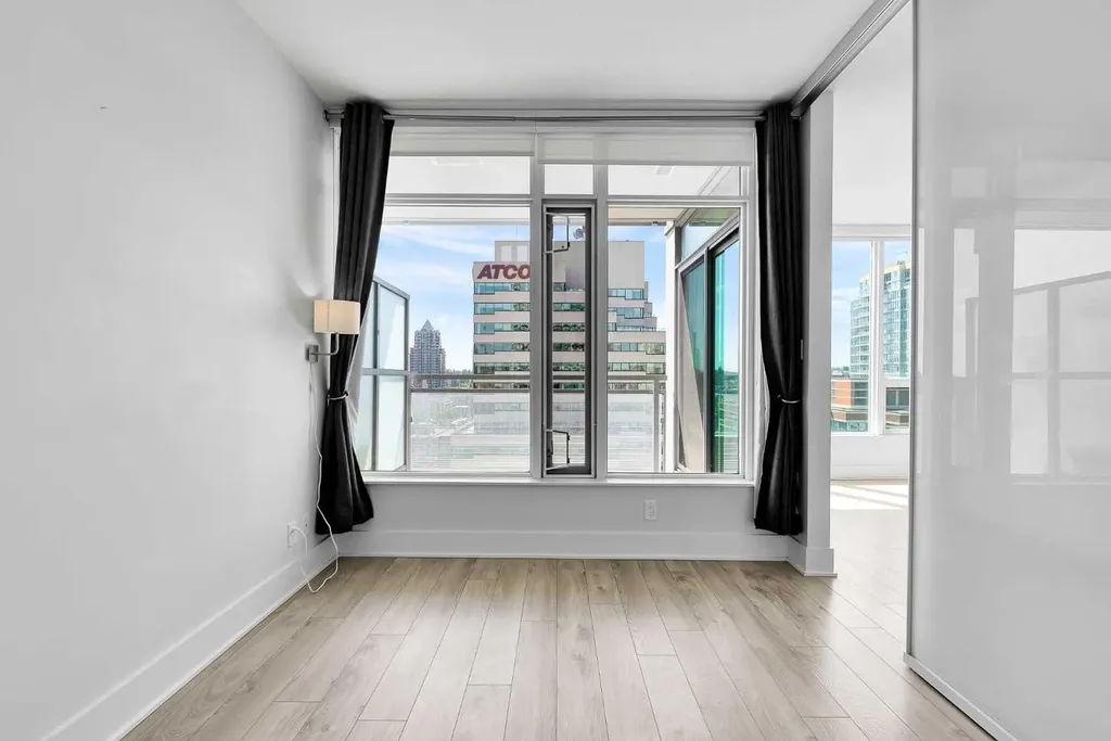901 10 Avenue SW Calgary AB T2R0B5