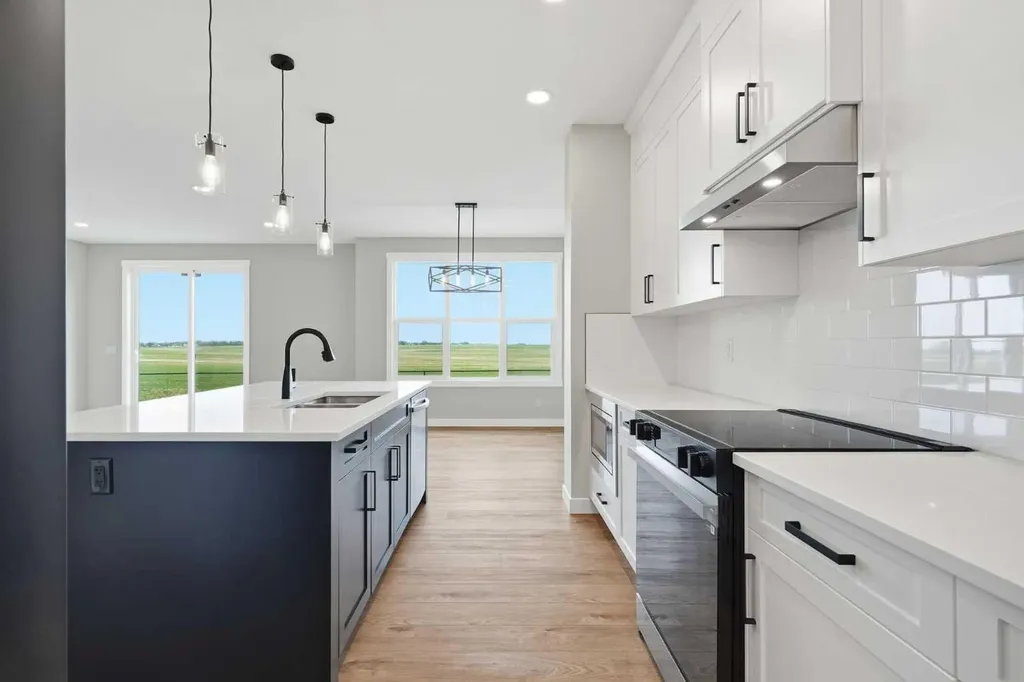 454 Kinniburgh Loop Chestermere AB T1X 3C2