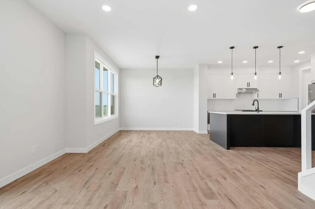 454 Kinniburgh Loop Chestermere AB T1X 3C2