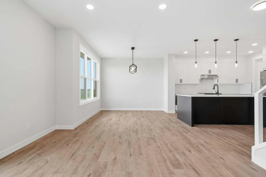454 Kinniburgh Loop Chestermere AB T1X 3C2