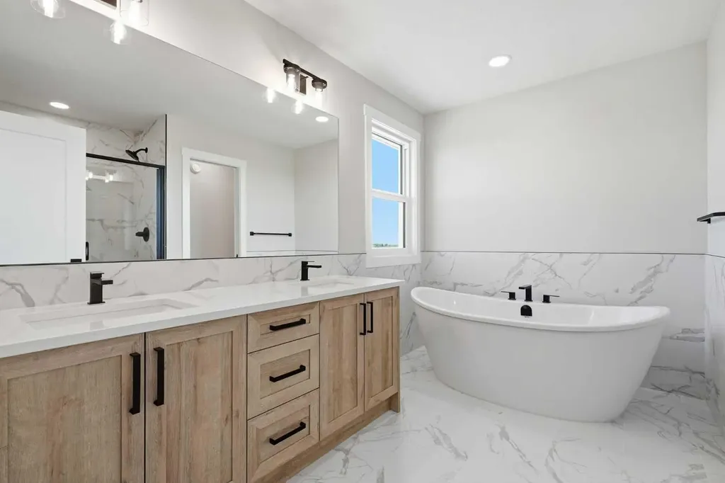 454 Kinniburgh Loop Chestermere AB T1X 3C2