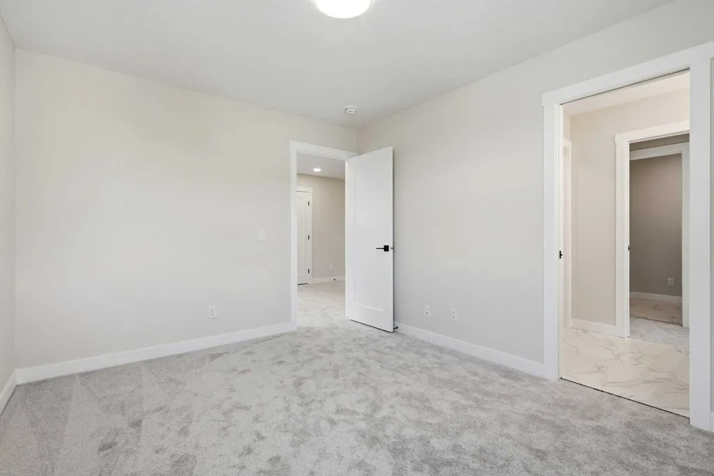 454 Kinniburgh Loop Chestermere AB T1X 3C2