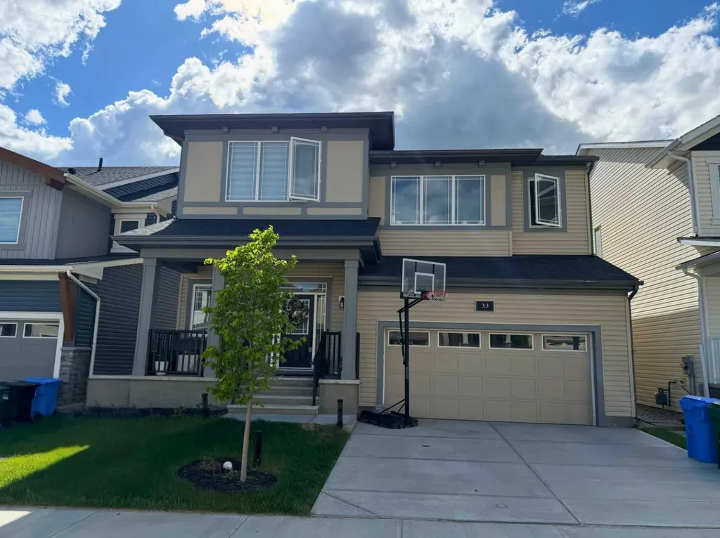 33 Carringwood Street NW Calgary AB T3P 2A7