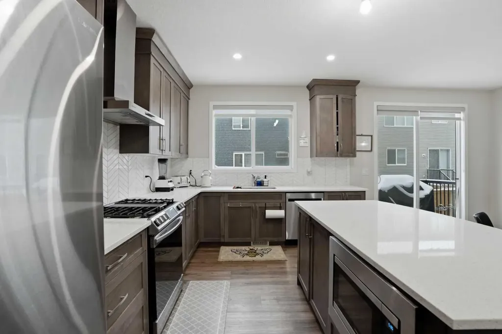 33 Carringwood Street NW Calgary AB T3P 2A7