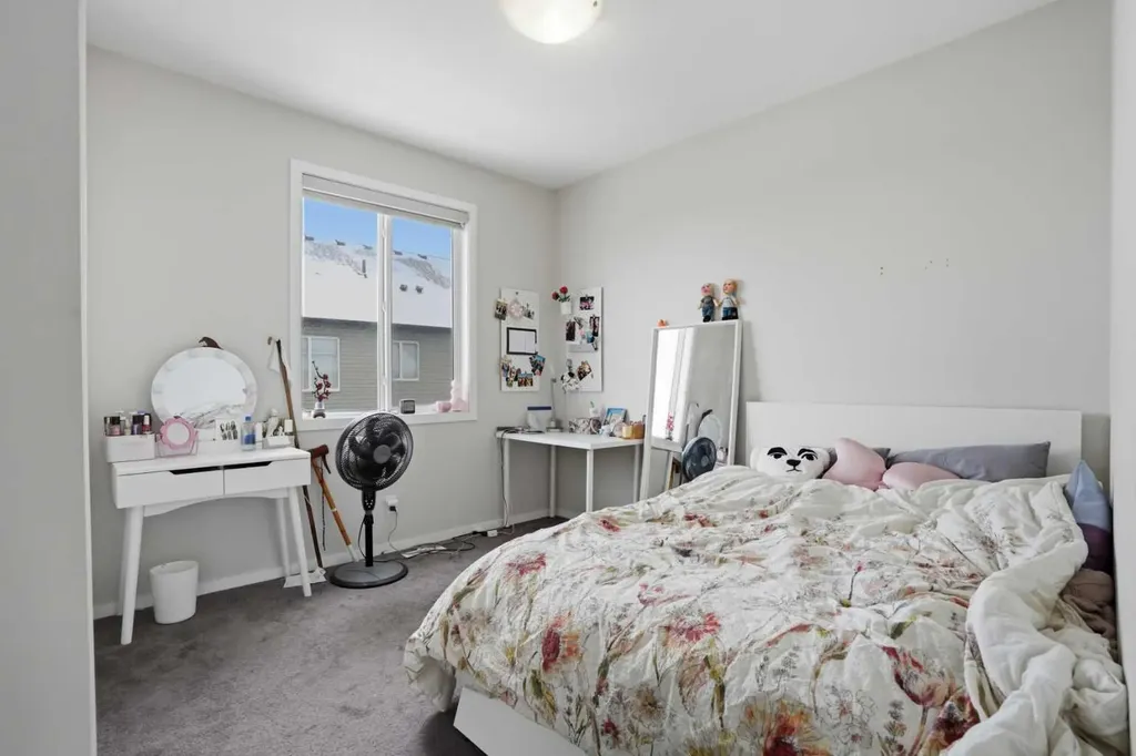 33 Carringwood Street NW Calgary AB T3P 2A7