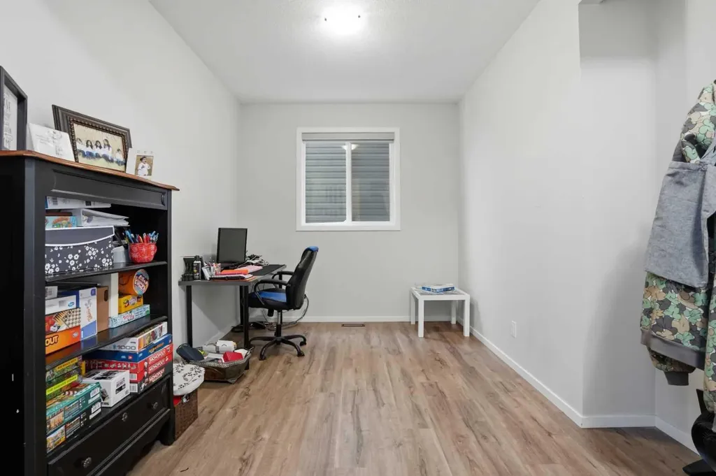33 Carringwood Street NW Calgary AB T3P 2A7
