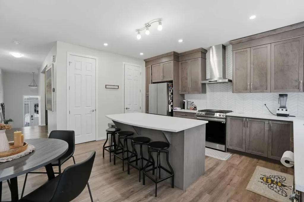 33 Carringwood Street NW Calgary AB T3P 2A7