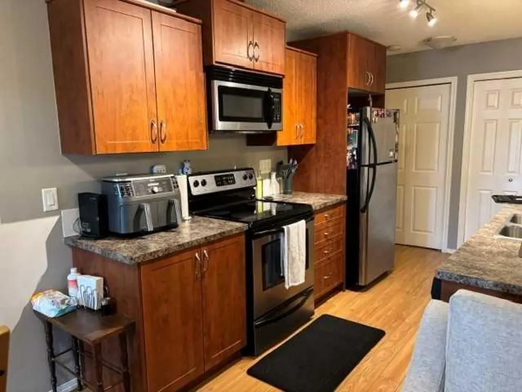 700 Willowbrook Road NW Airdrie AB T4B 0L5