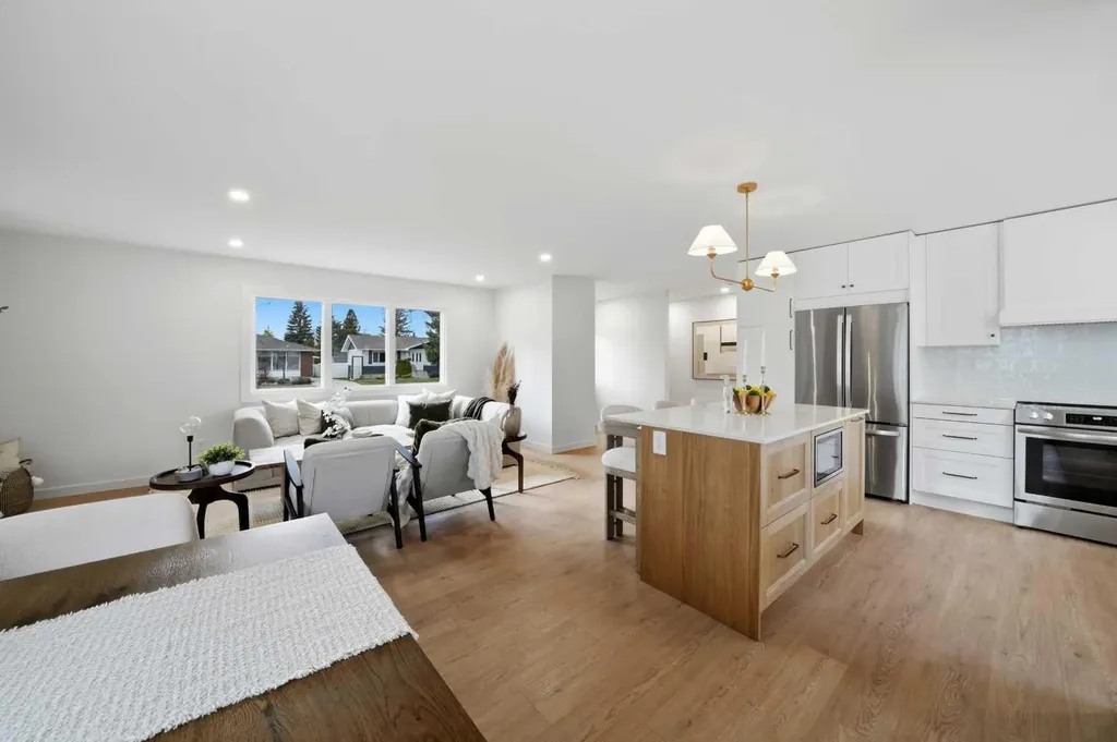 19 Spencer Street Red Deer AB T4N0B1