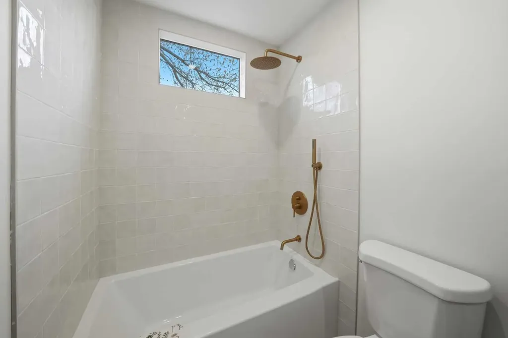 19 Spencer Street Red Deer AB T4N0B1