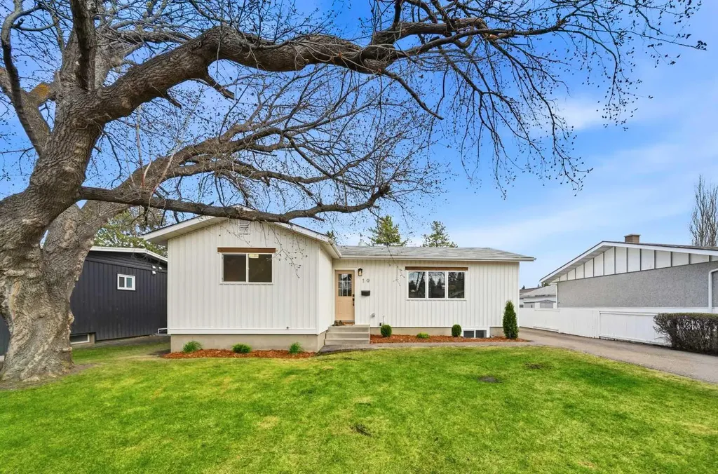 19 Spencer Street Red Deer AB T4N0B1