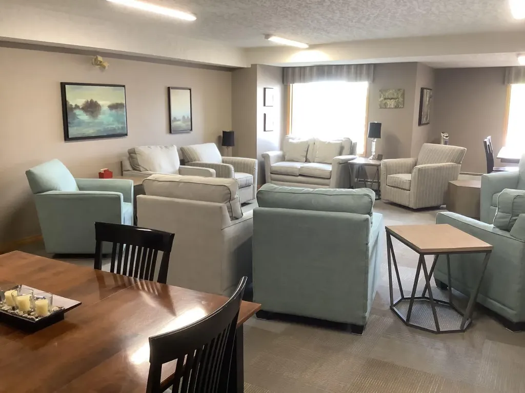 4805 45 Street Red Deer AB T4N 7A9
