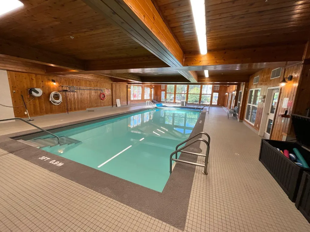 4805 45 Street Red Deer AB T4N 7A9