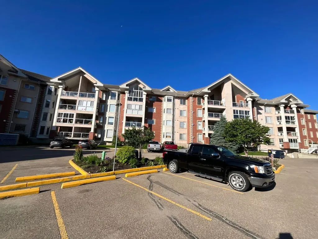 4805 45 Street Red Deer AB T4N 7A9