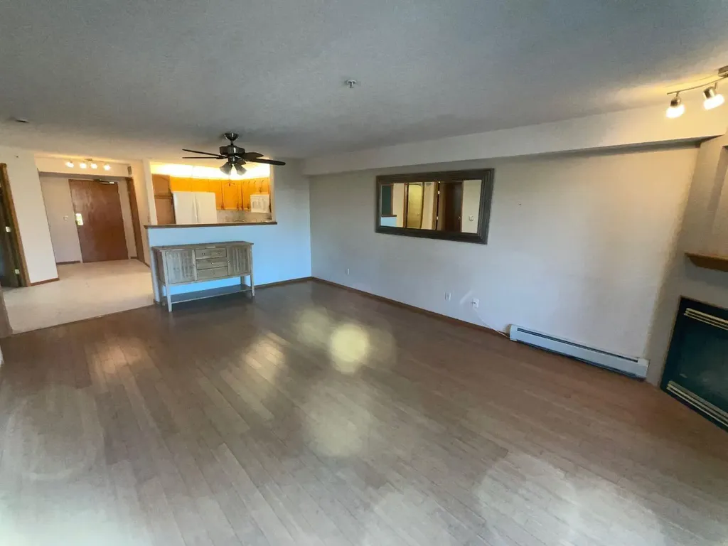 4805 45 Street Red Deer AB T4N 7A9