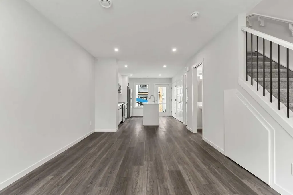 14667 1 Street NE Calgary AB T3P2K4