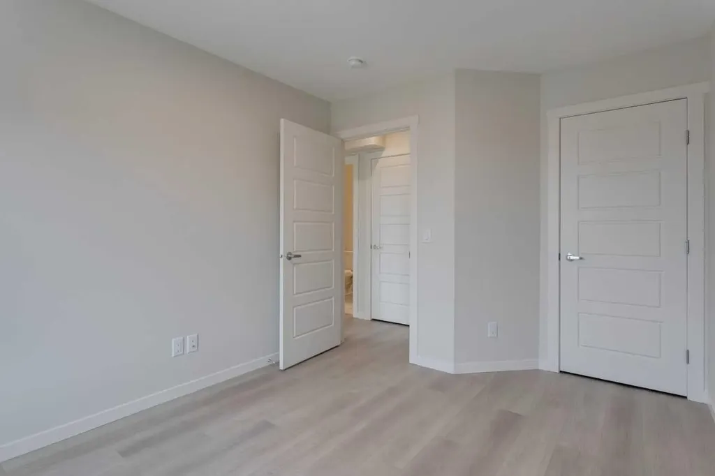 14667 1 Street NE Calgary AB T3P2K4