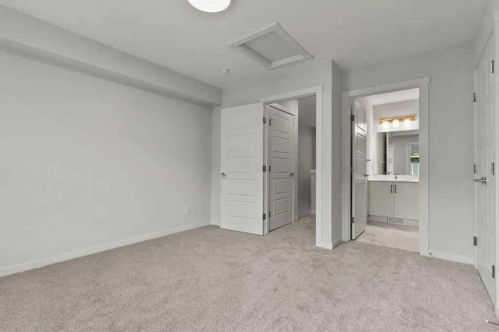 14667 1 Street NE Calgary AB T3P2K4