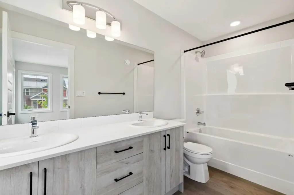 14667 1 Street NE Calgary AB T3P2K4