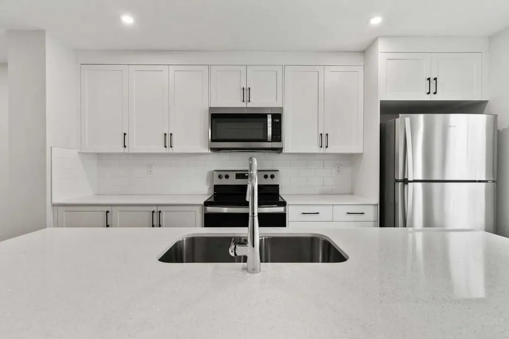 14667 1 Street NE Calgary AB T3P2K4