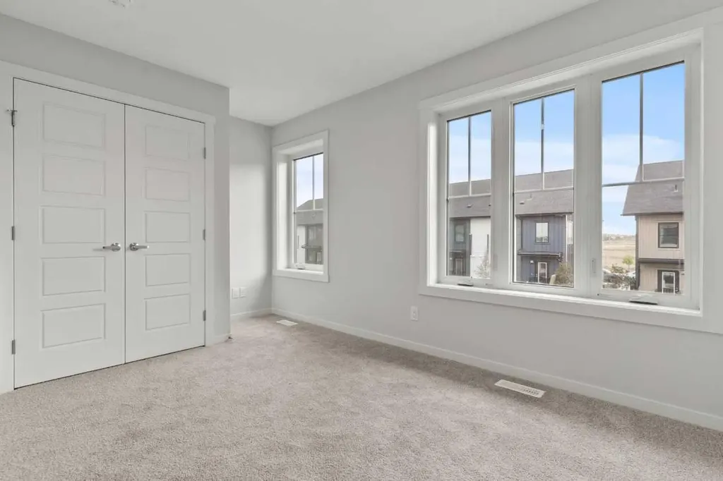 14667 1 Street NE Calgary AB T3P2K4