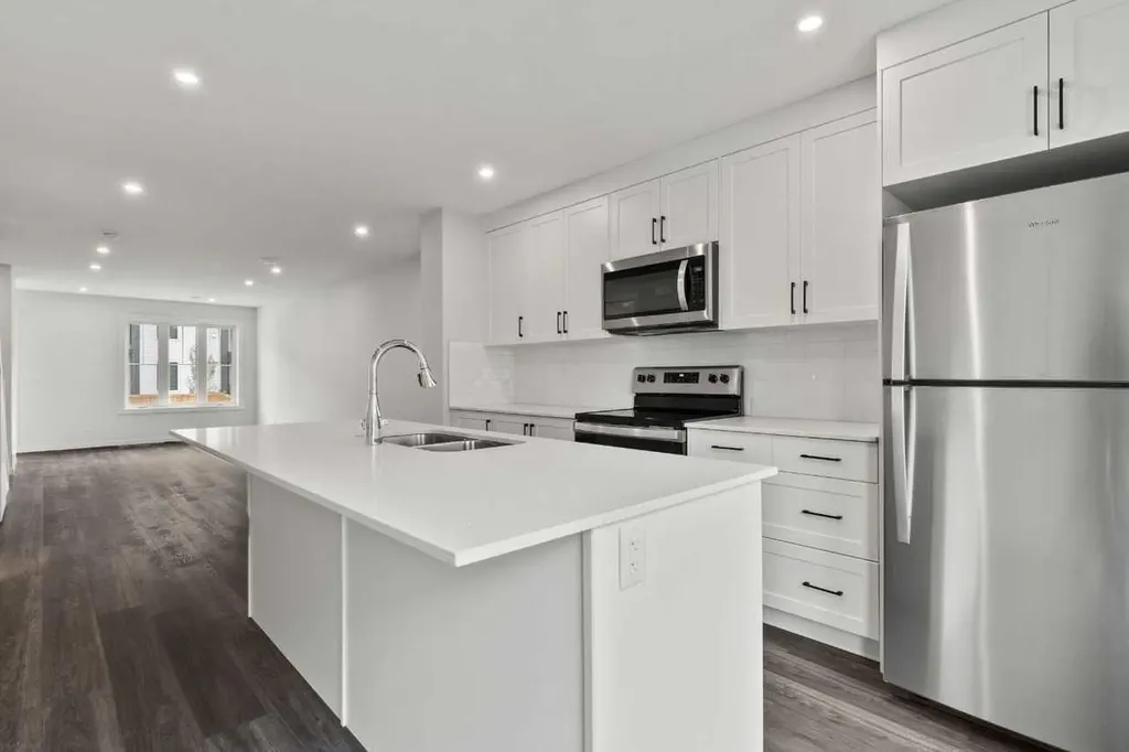 14667 1 Street NE Calgary AB T3P2K4