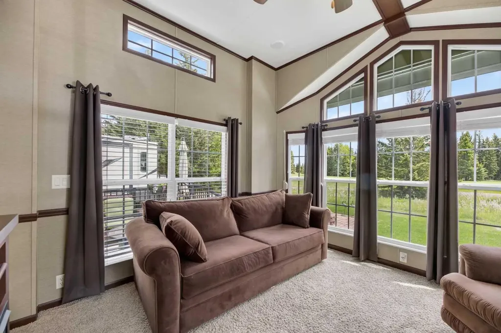 32351 Range Road 55 Rural Mountain View County AB T0M 1X0