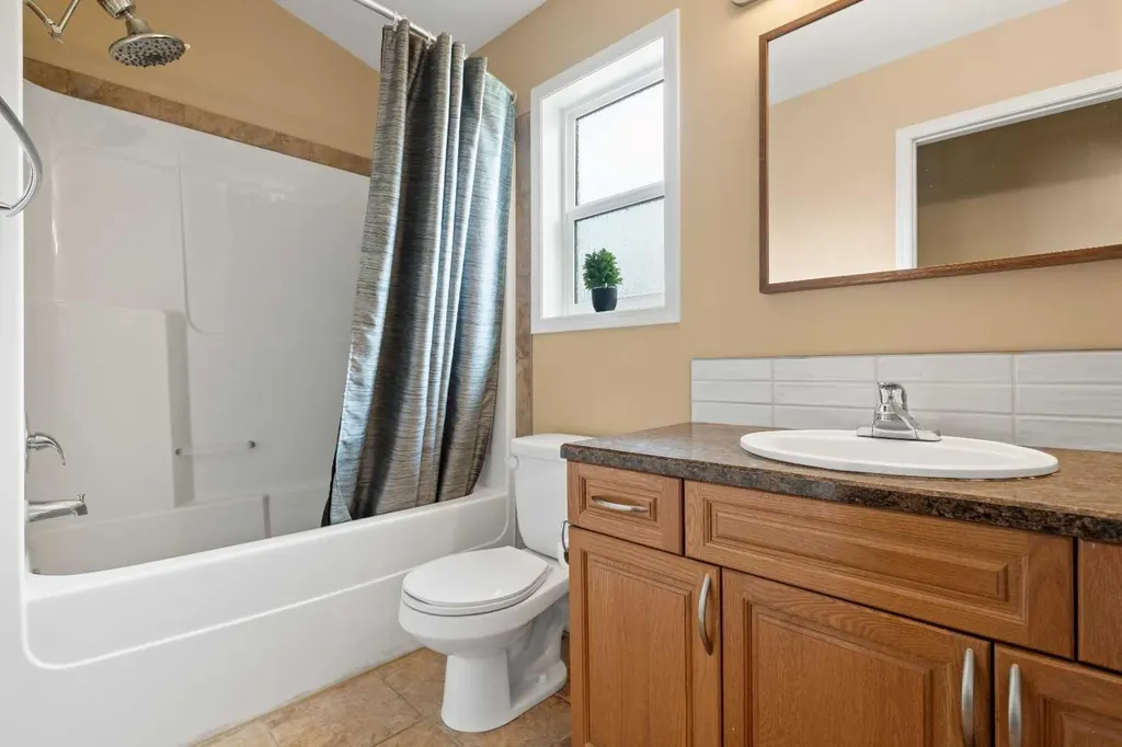 45B Beaver Drive Whitecourt AB T7S 1G4