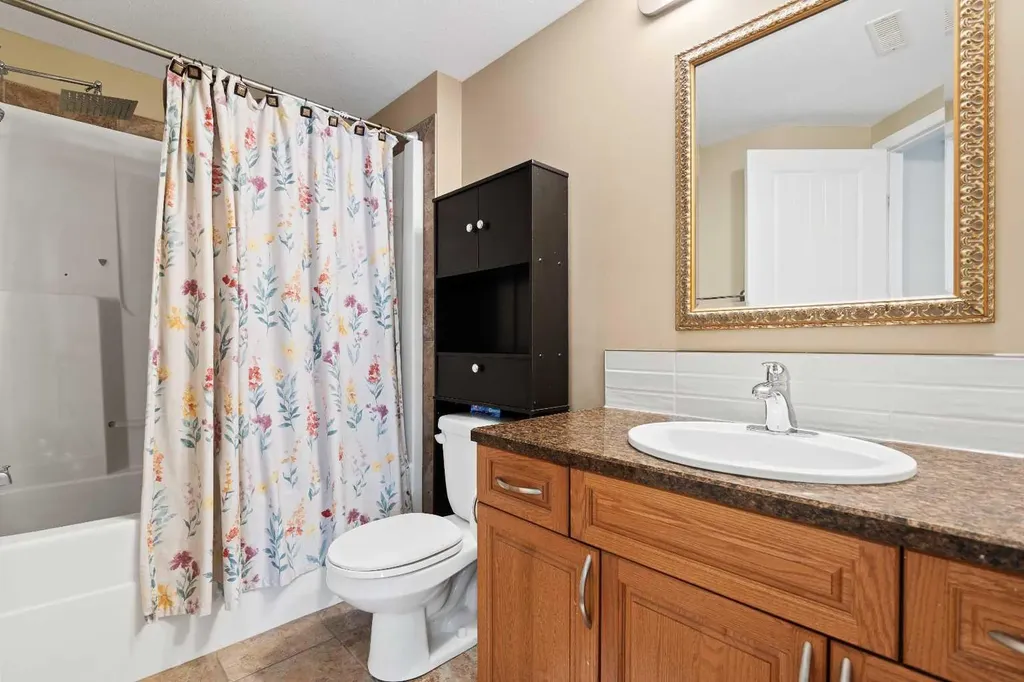 45B Beaver Drive Whitecourt AB T7S 1G4