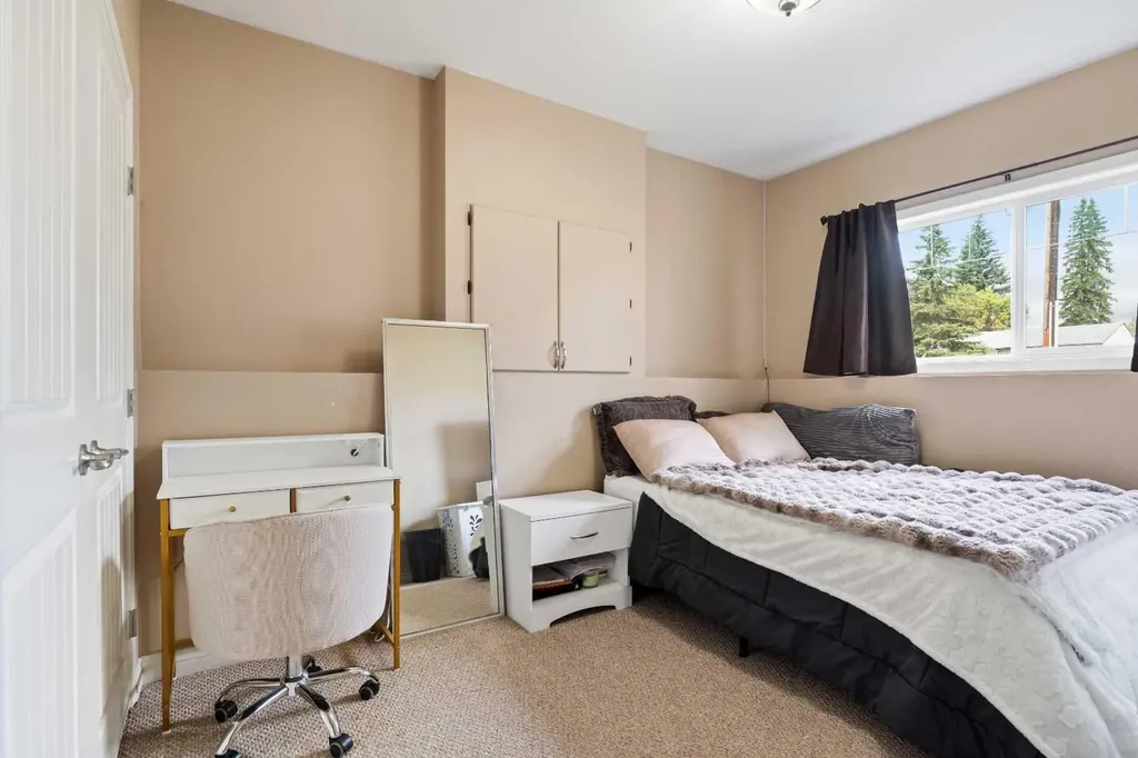 45B Beaver Drive Whitecourt AB T7S 1G4