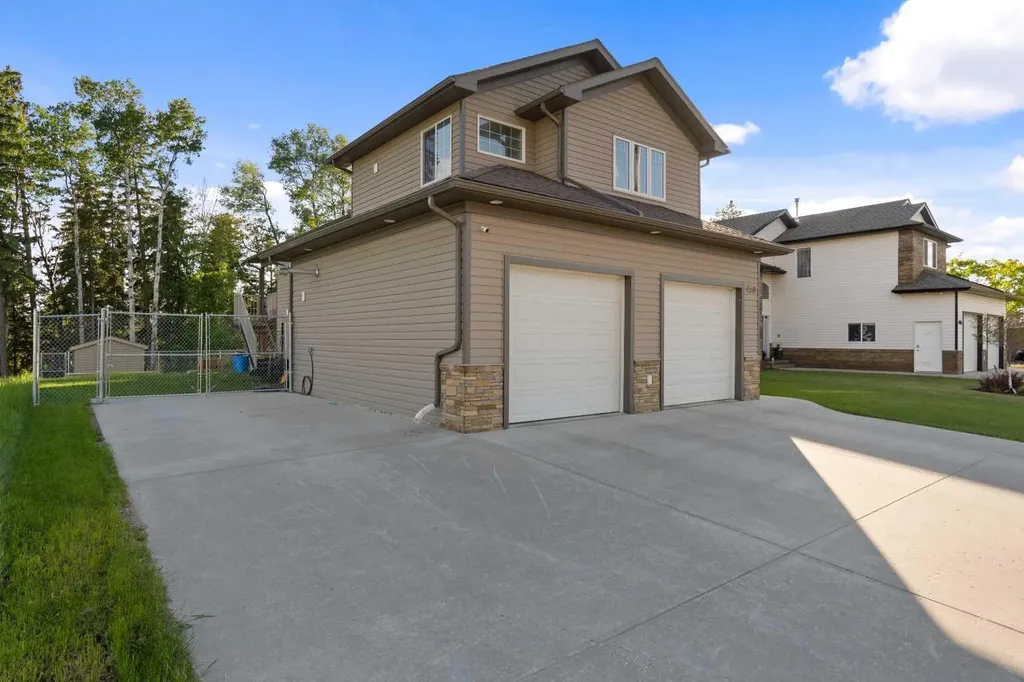 45B Beaver Drive Whitecourt AB T7S 1G4