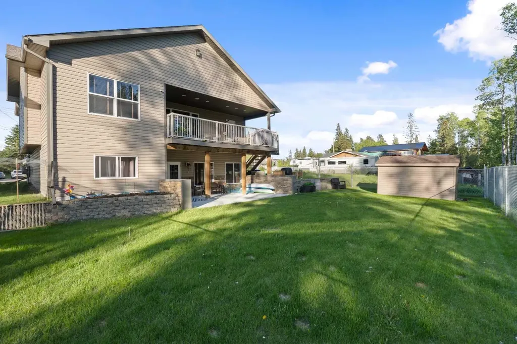 45B Beaver Drive Whitecourt AB T7S 1G4