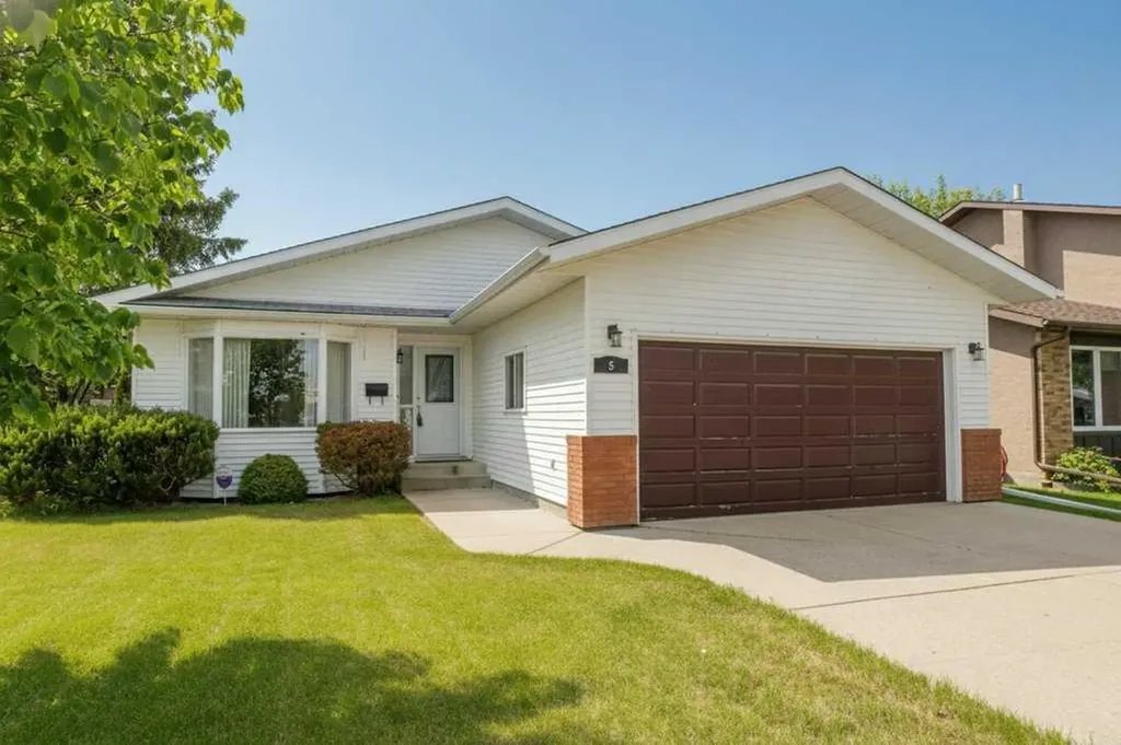 5 Roland Street Red Deer AB T4P 3G8