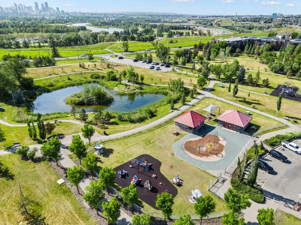 3243 Dover Crescent SE Calgary AB T2B 2E6