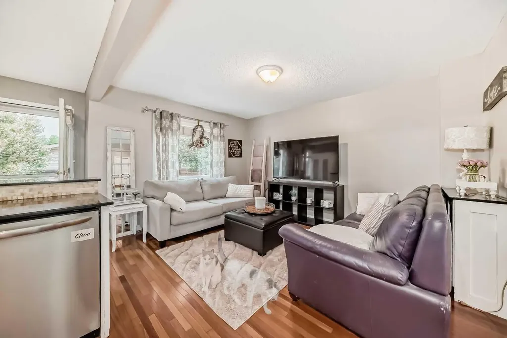 132 Hidden Hills Road NW Calgary AB T3A 5Y2